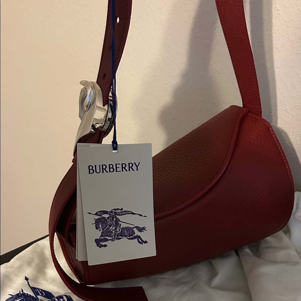 New authentic Burberry leather bag